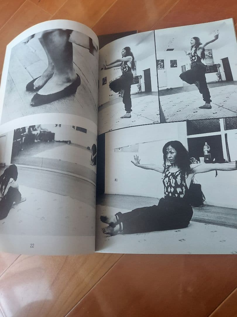 沖縄　写真誌　美風9号10号　二冊　平敷兼七・石川真生ほか　 希少入手困難