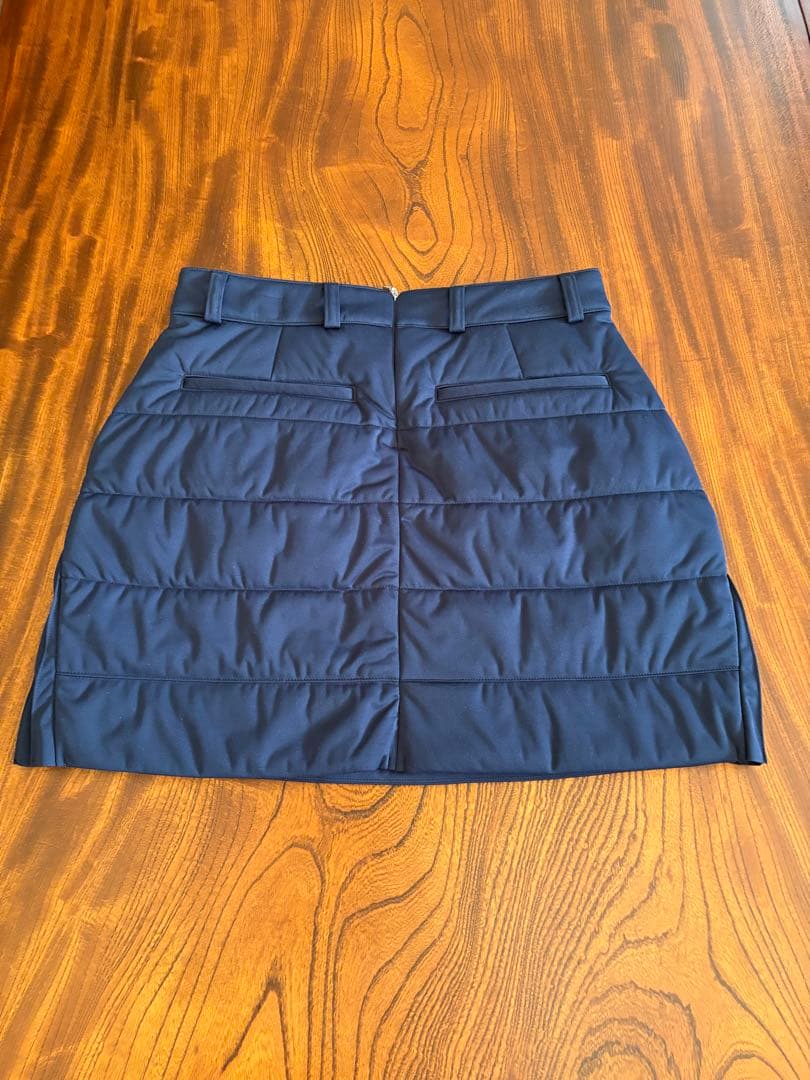 TaylorMade　テーラーメイド　中綿　スカート　ネイビー　紺 レディース