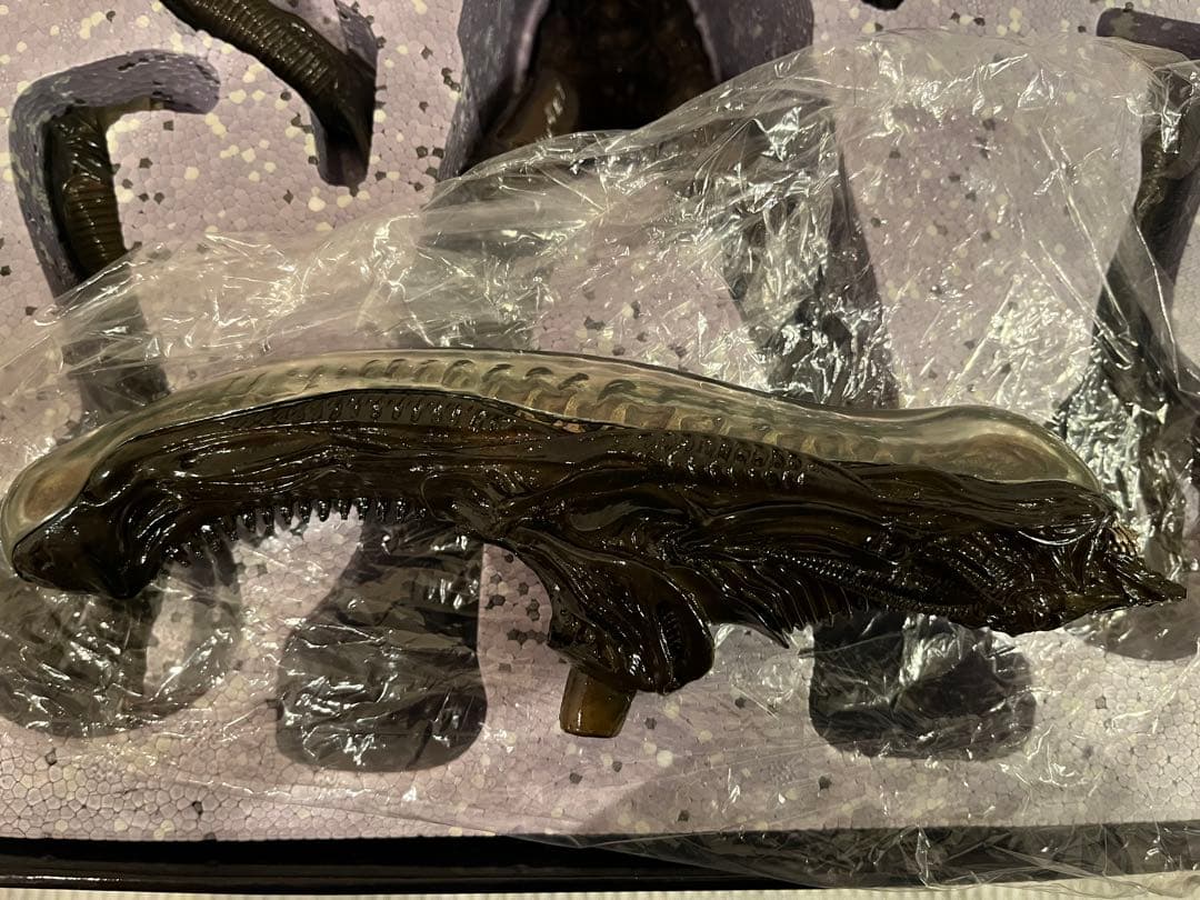 フューチャーモデルズALIEN 竹谷隆之　塗装済簡易組み立て式模型　エイリアン