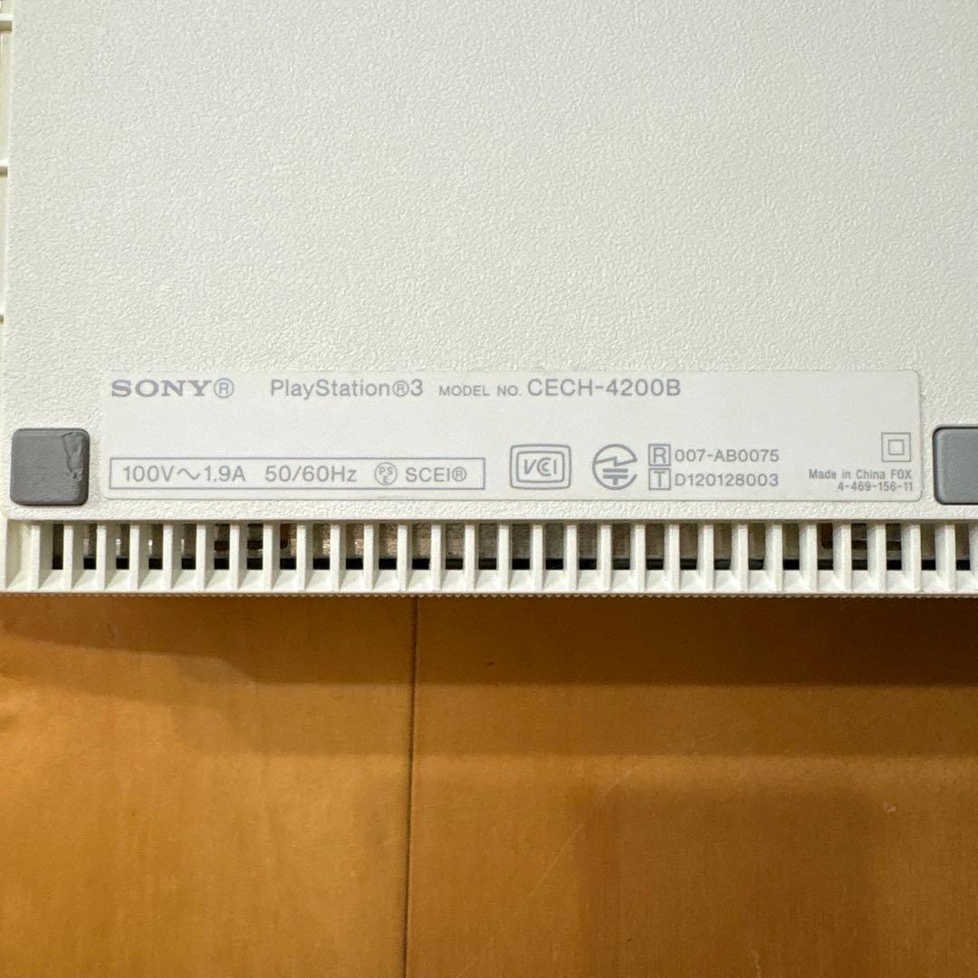 PlayStation3 CECH-4200BLW プレイステーション250GB