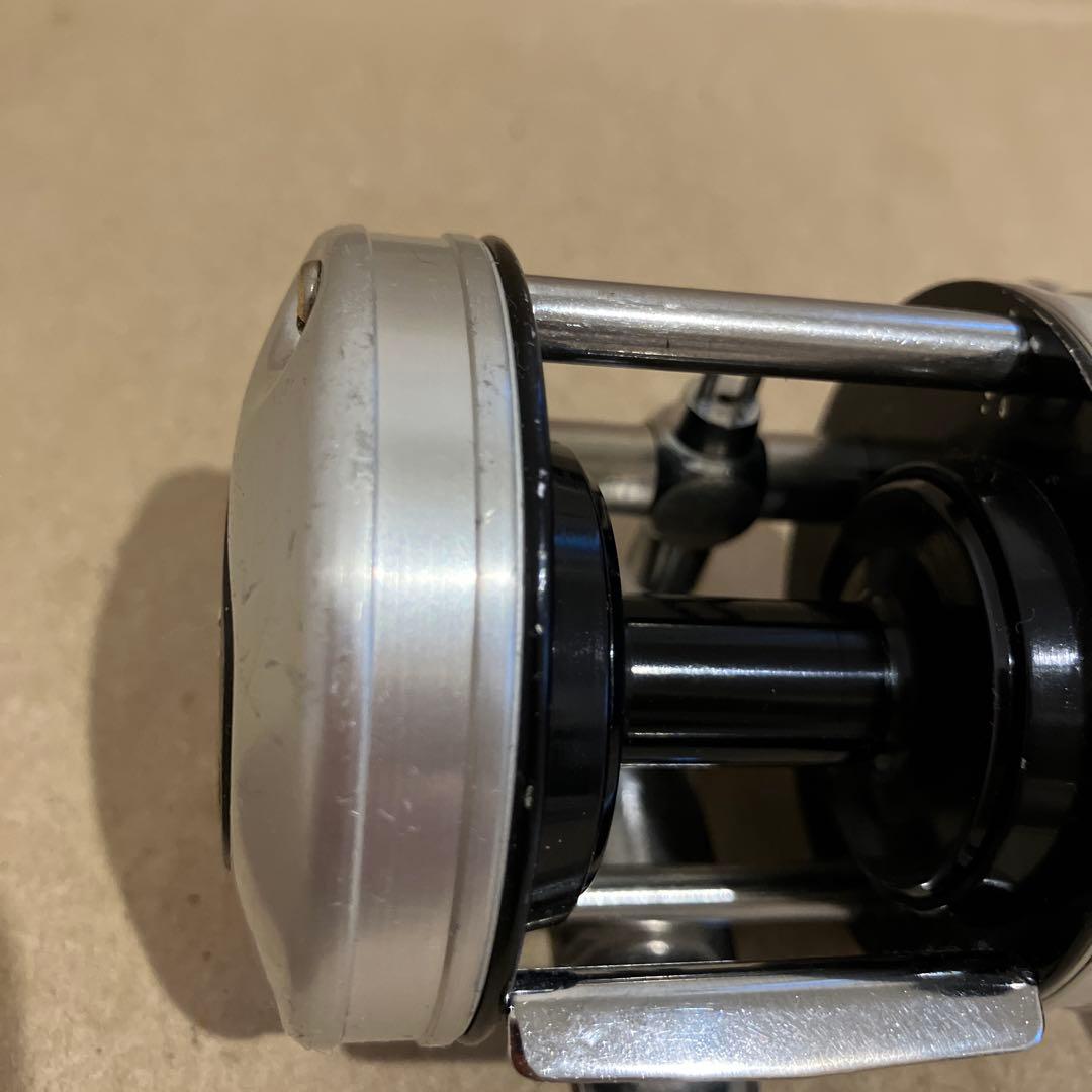 お*き様 83年製ABUアンバサダー3500C