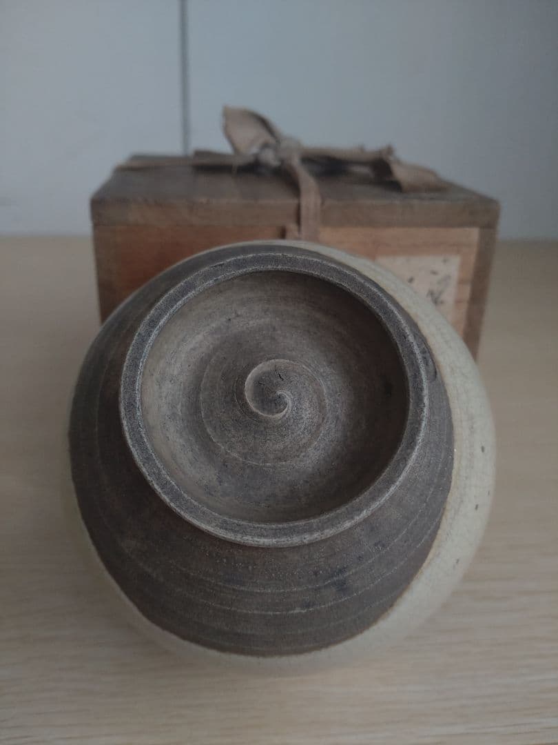 【希少品】伝世 江戸時代 1653年〜　尾戸焼　茶盌　茶碗　幕末　土佐藩　斑唐津