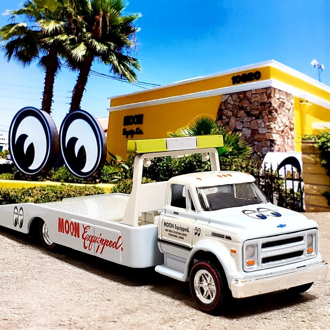 M2マシーン　ムーンアイズ　シボレー トラックセット　シルバラード&積車　新品