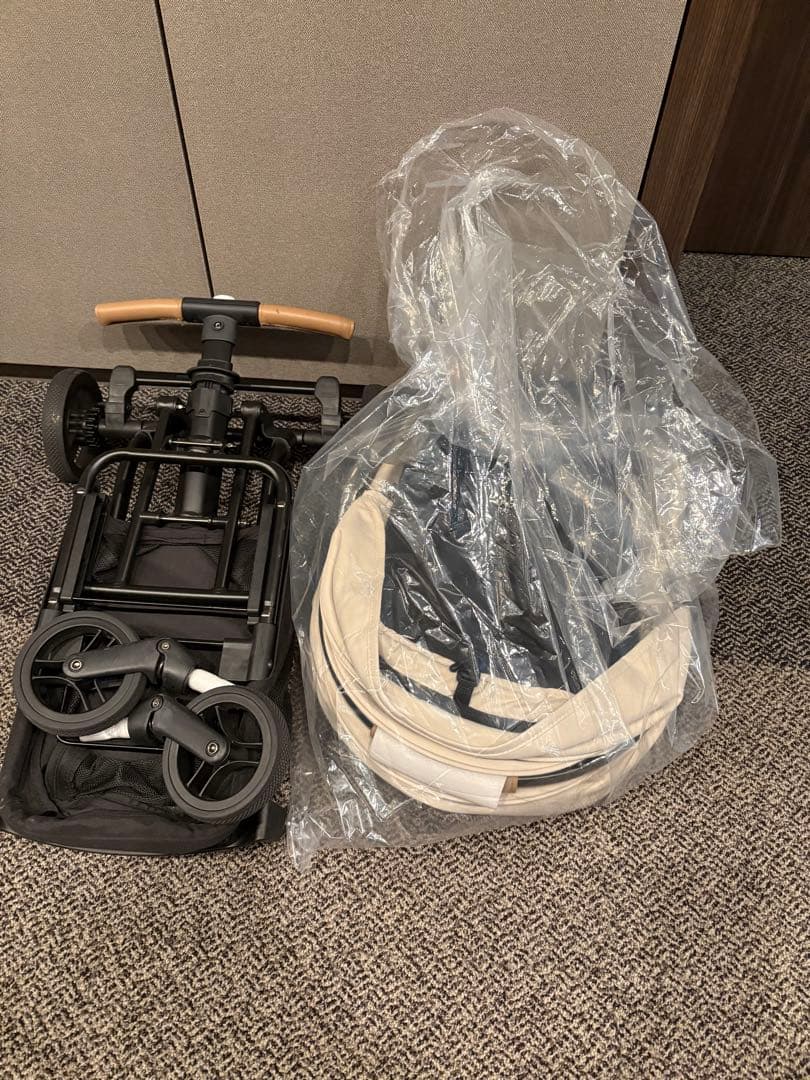 AirBuggy WIZ.X パールホワイト ペットカート　エアバギー