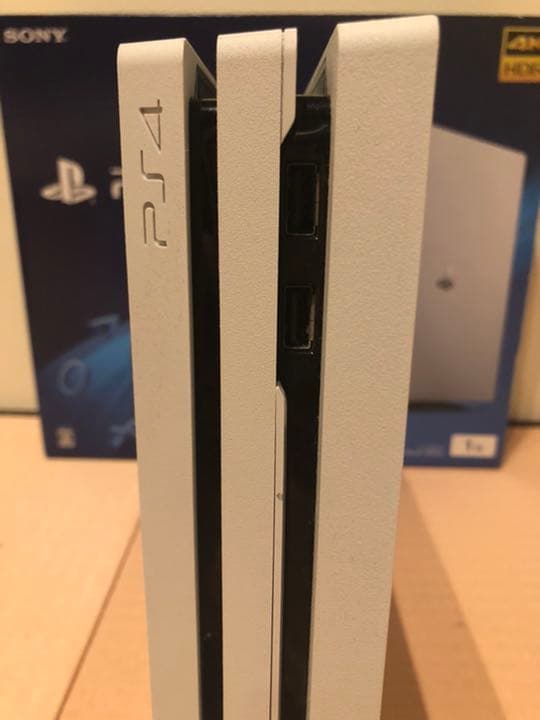 Nintendo Switch SONY PlayStation4 CUH-7200BB02