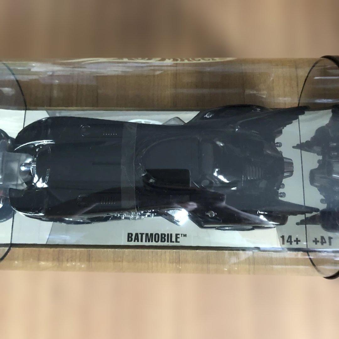 ホットウィール バットマン バットモービル 1/18スケール H2755