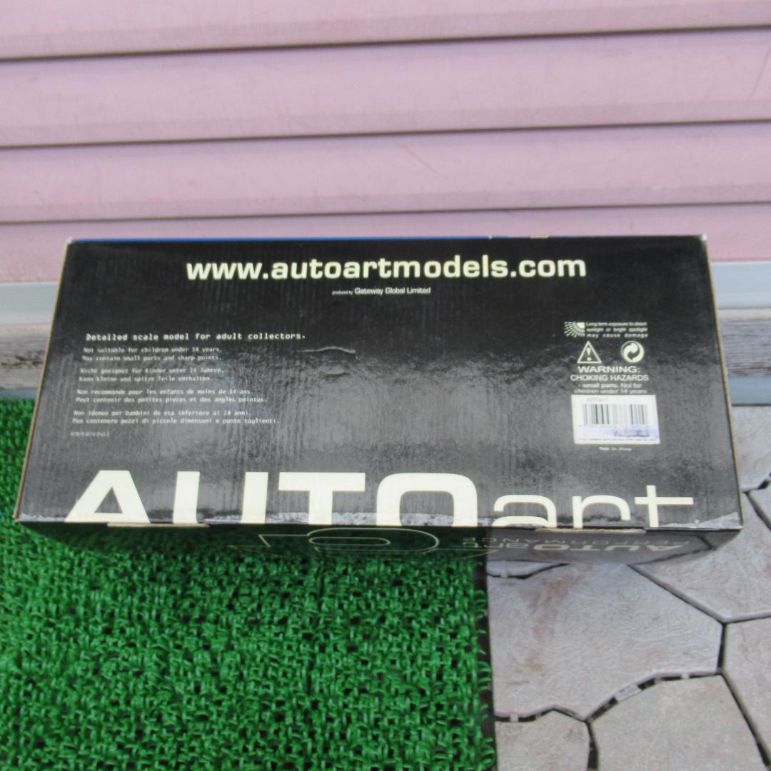 オートアートAutoArt日産ニッサンR34スカイラインGT-R77301