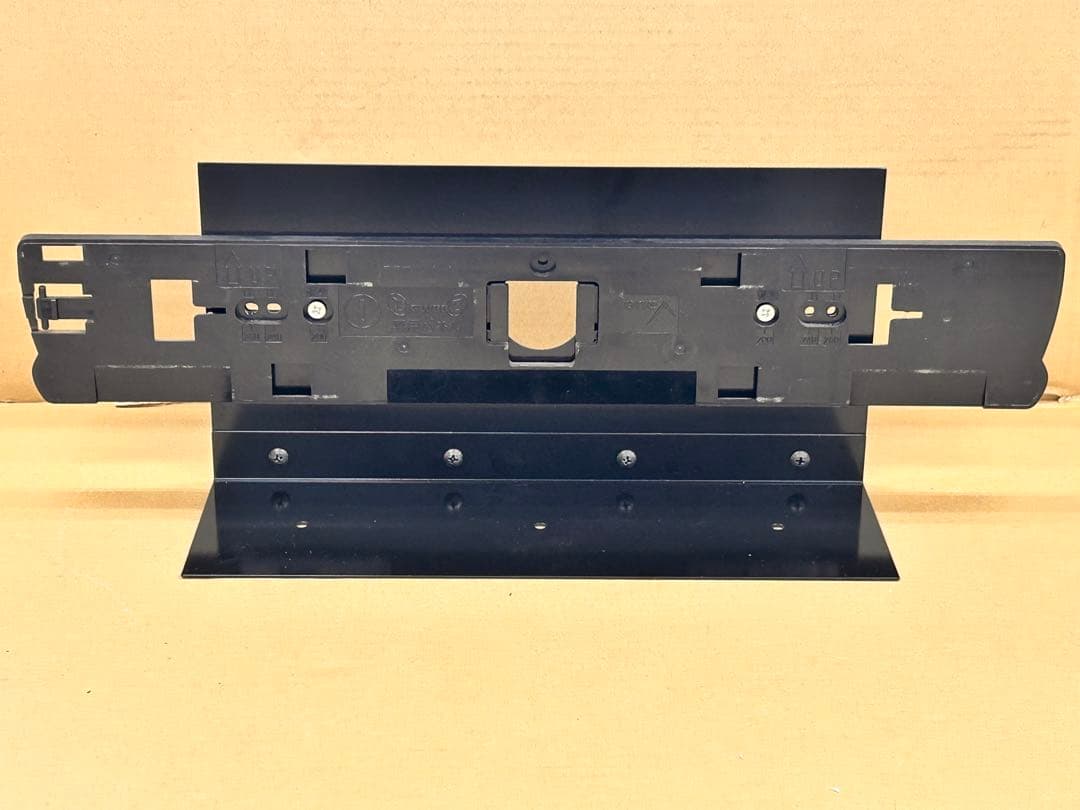 実機の上に取付けるデータカウンター用ステー・パチンコとスロットどちらでもOK