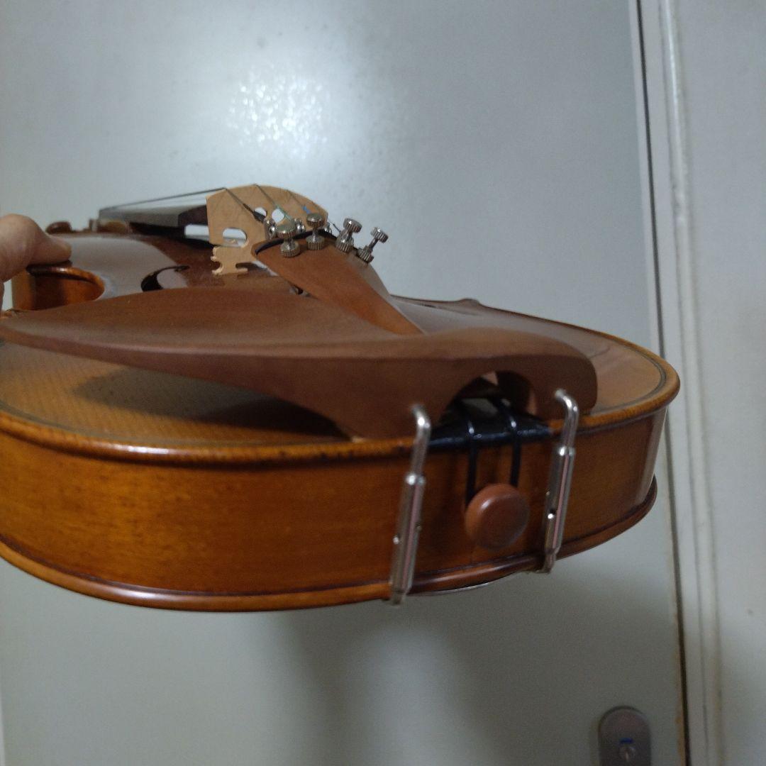 ♥美品♥特価♥新品未使用4/4ハルシュハット♥弓、ケ―ス、音程合わせ用笛、松脂付