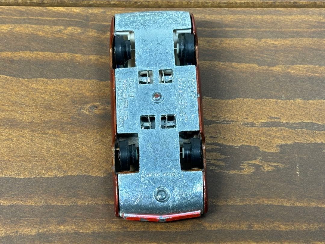 ミニカー Hot wheels Redline Deora