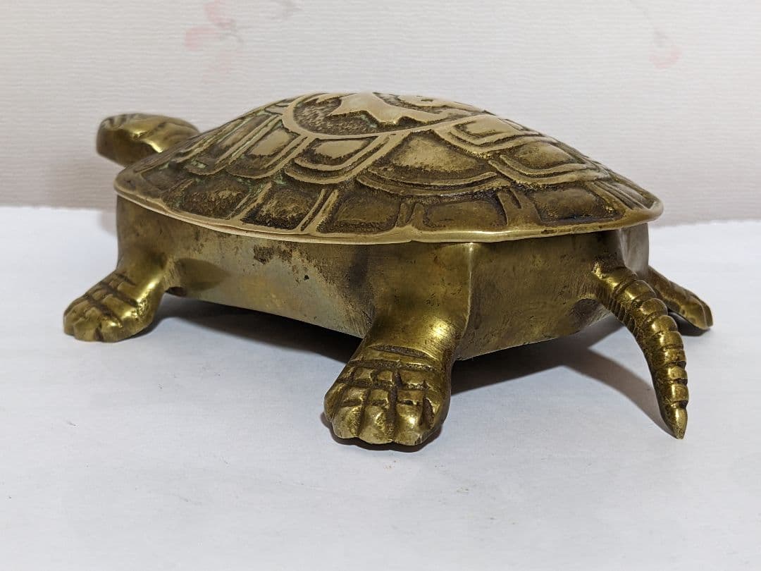 ♦中国 民国時代 真鍮銅器 亀形 自在蓋箱 煙草入 小物入れ 古玩 古美術骨董品