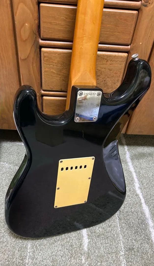 白狐さま専用　Squier エレキギター ジャンク