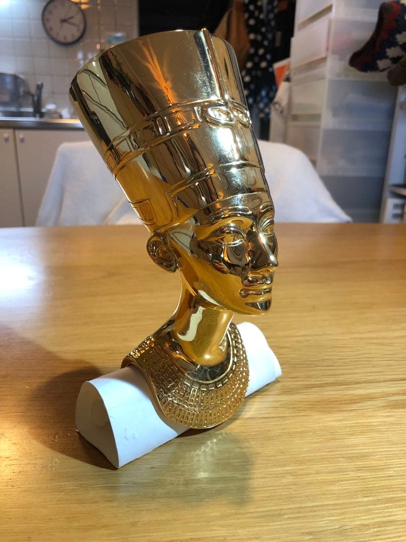 ネフェルティティ　無垢金属製　頭像　エジプト　数量限定　ゴールド