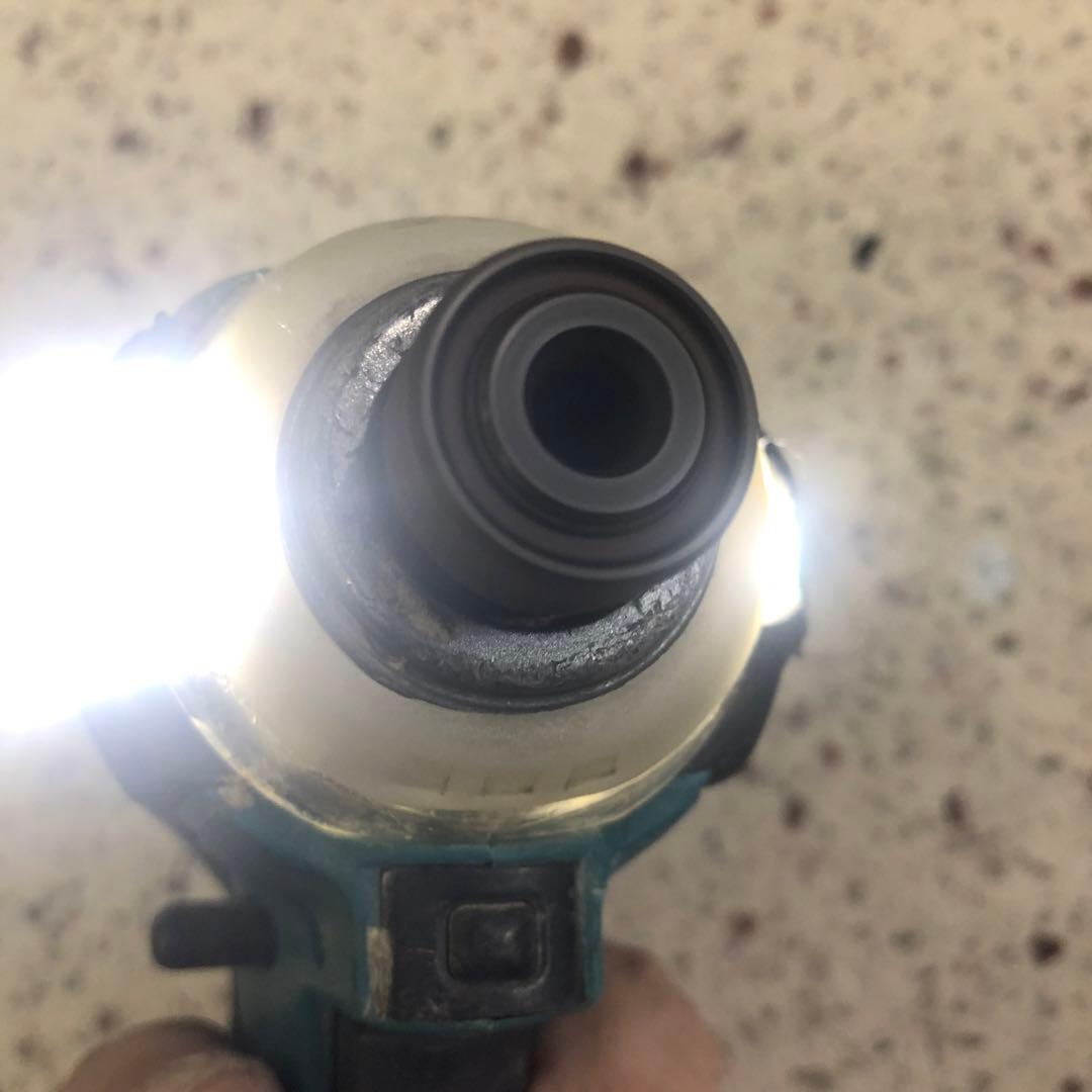 マキタインパクトドライバー40vTD001G動作品中古本体のみmakita