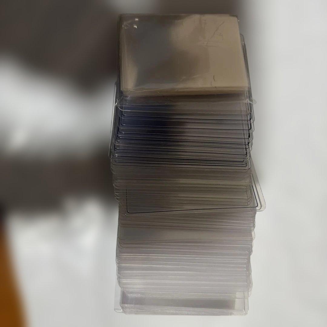 ワンピースカード、ポケモンカード、スリーブ、ローダー