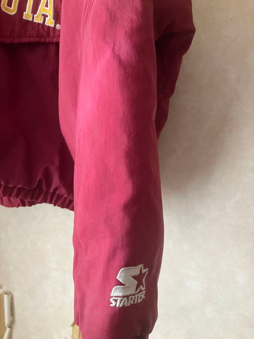 STARTER製MINNESOTA gophersアノラック選手サイン入り？