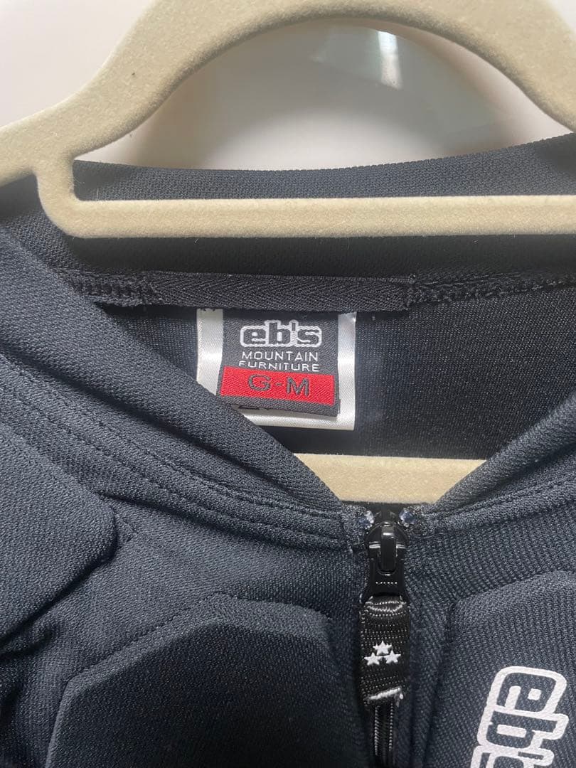 eb's(エビス)ebsBODY スノーボードプロテクター　レディースサイズ