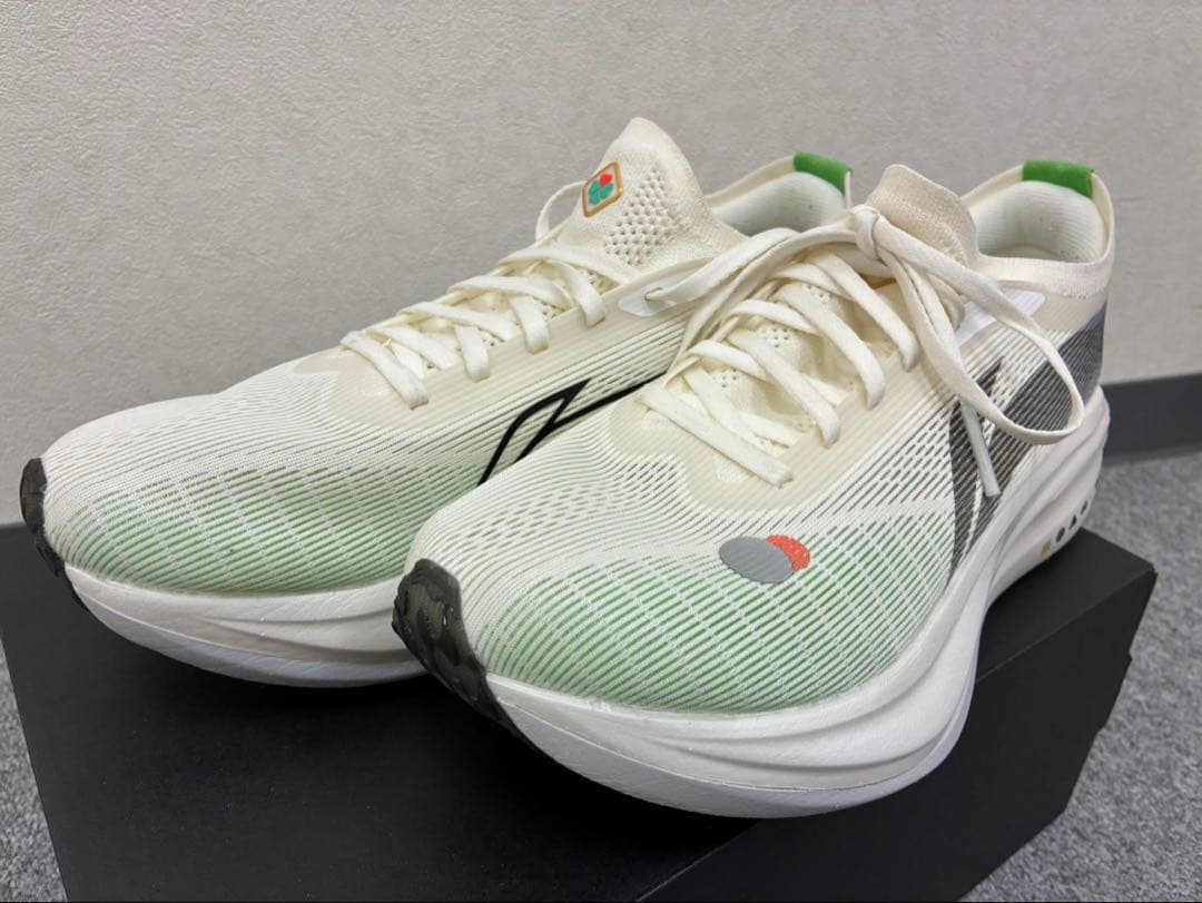 極美品　リーニン FEIDIAN 5 ELITE ARMV003-4