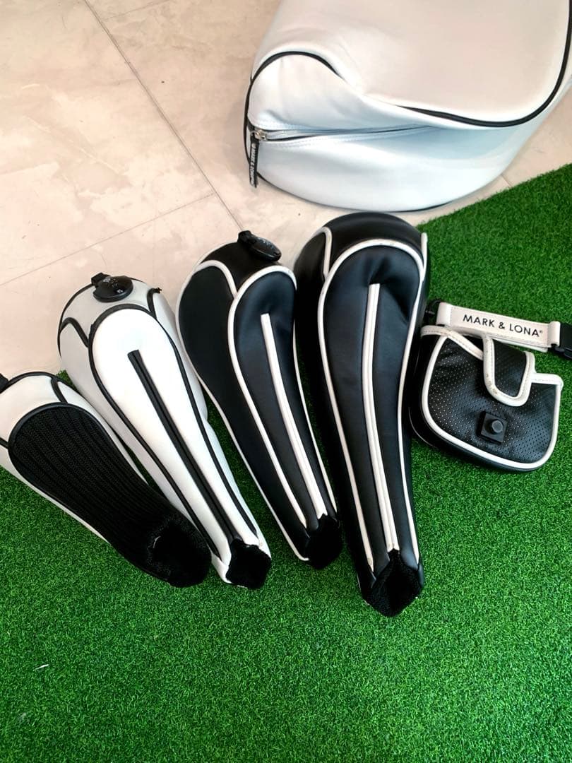 希少　良品　マークアンドロナ　MARK＆LONA キャディバッグ　ヘッドカバー