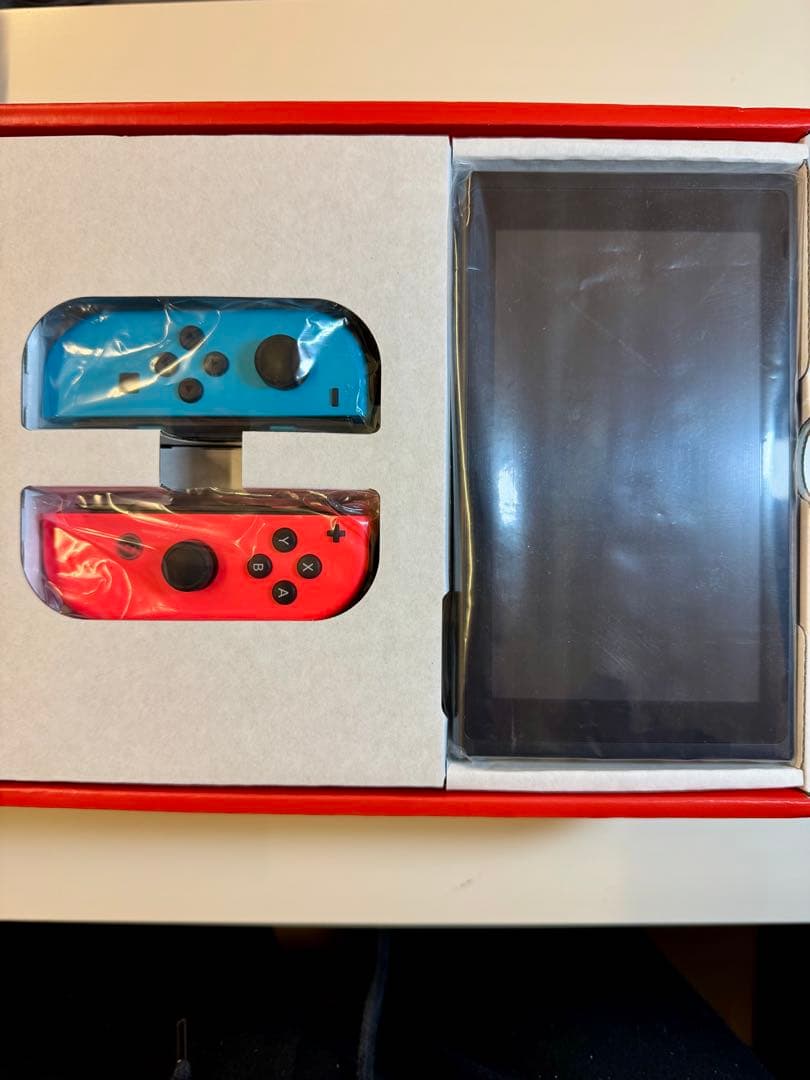 【バッテリー強化版】Nintendo Switch 2023年製