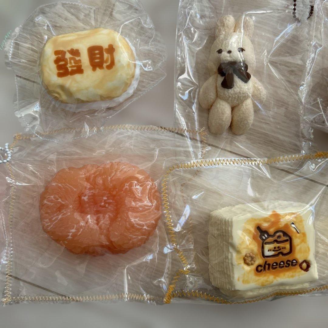 kikisquishy キキスクイシー スクイーズ