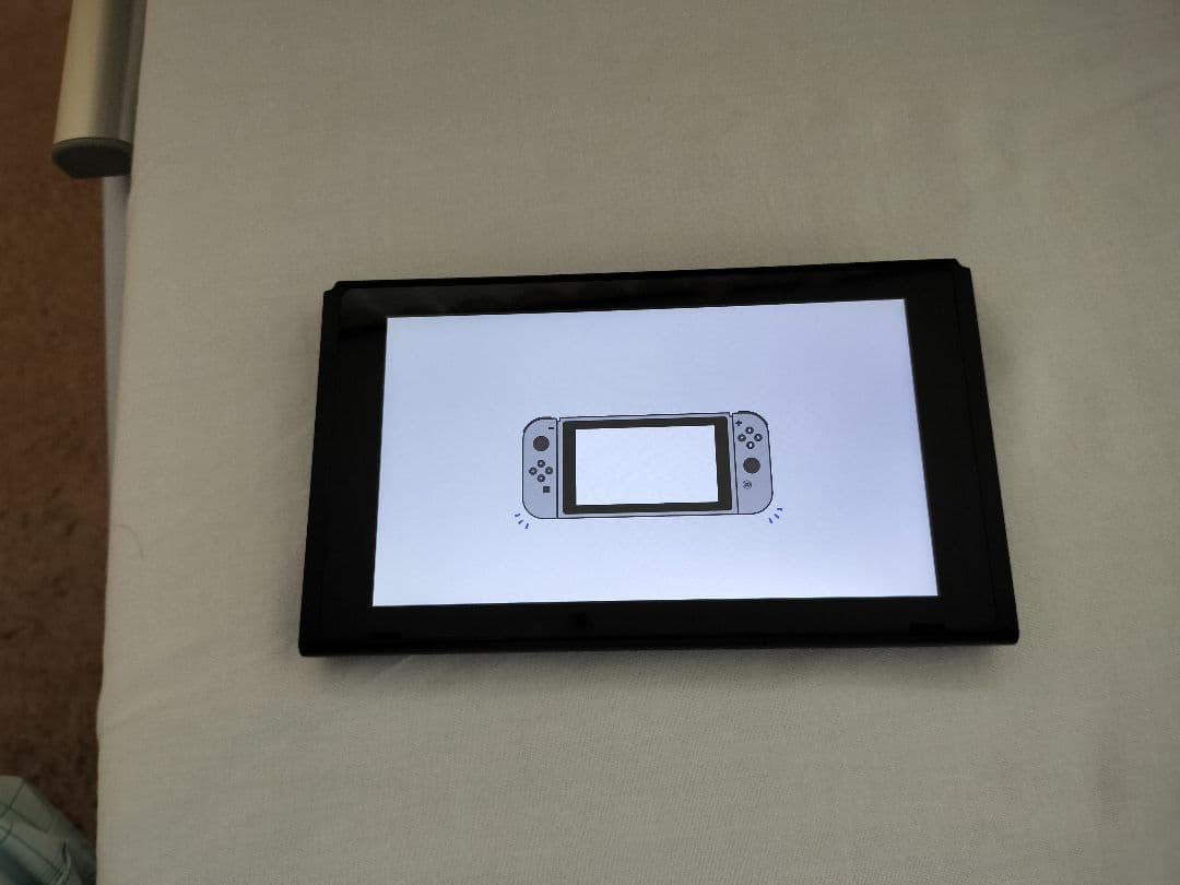 Nintendo Switch 本体　バッテリー強化モデル　スイッチ　任天堂　B