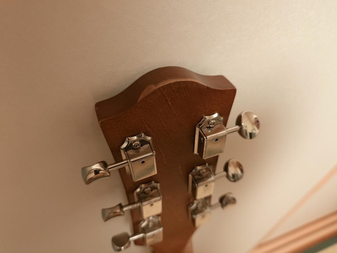 ギター Godin 5th Avenue Kingpin P90 Natural