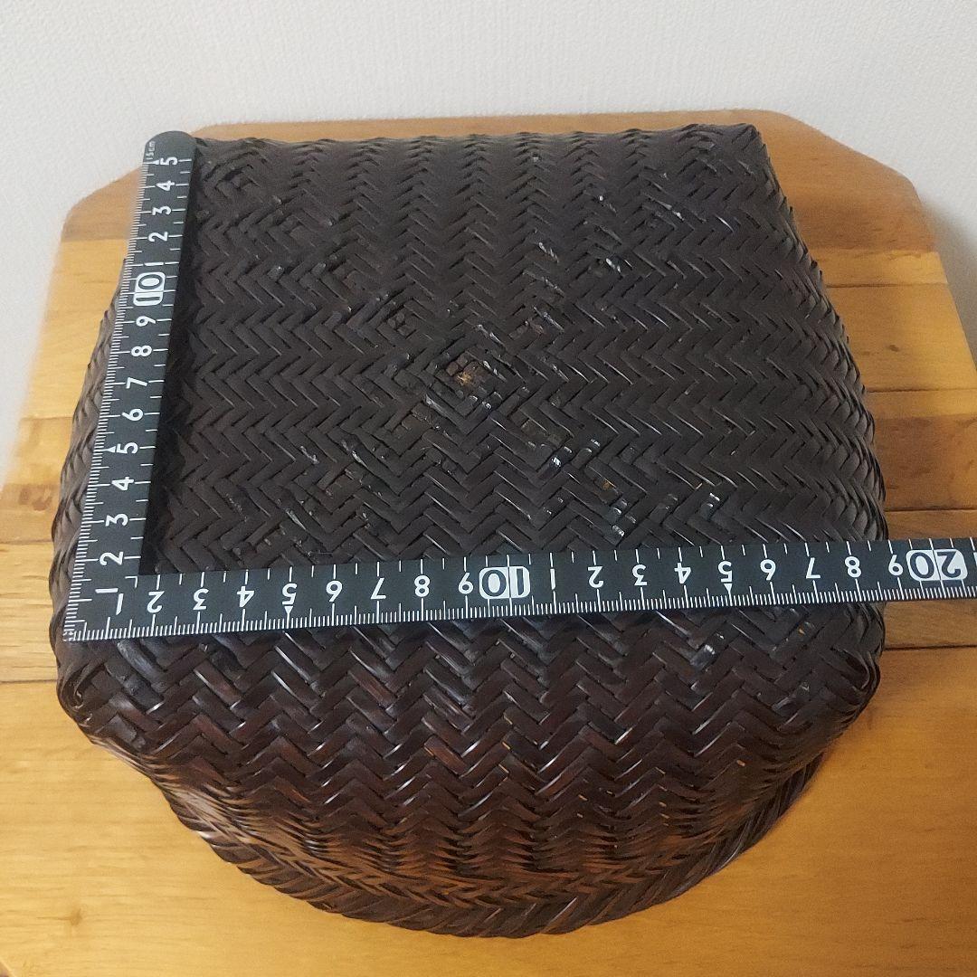 未使用　美品　初釜　茶道具　竹籠　炭斗　炭入れ　炭籠　竹細工　火鉢