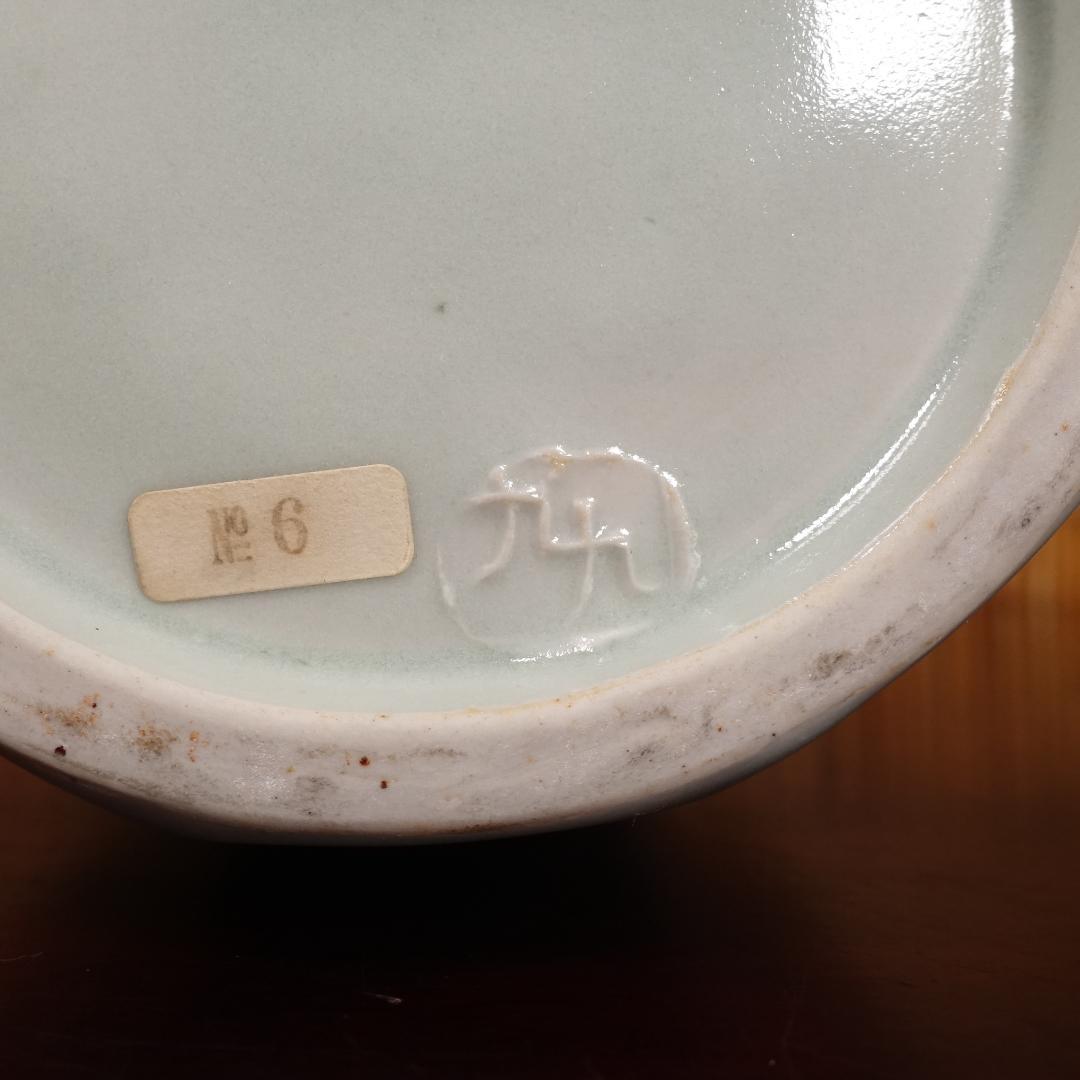 民藝派巨匠 益子焼 名工 瀧田項一 秀逸作 白磁面取瓶子 高29.2cm 共箱