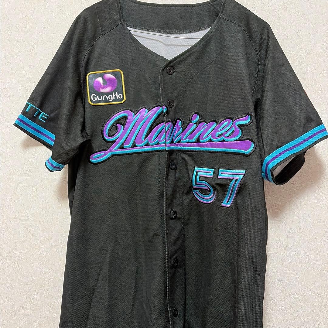 千葉ロッテマリーンズ　小川龍成選手　BSW ユニフォーム