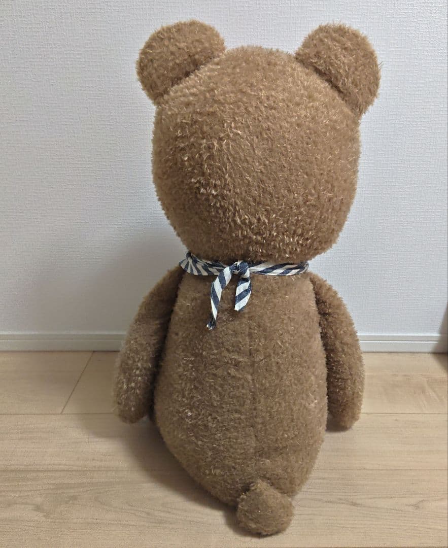 ルシュクル　くまのルー特大ぬいぐるみ
