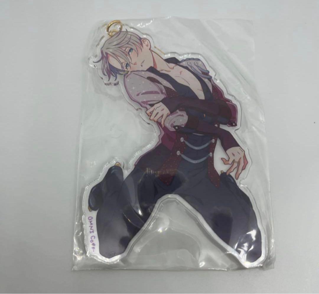 ユーリ!!! on ICE オムニ社 イヤホンコードホルダー アクキー