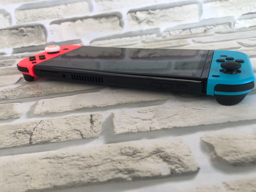 Nintendo Switch Lite 青/赤本体のみ動作品(A140)
