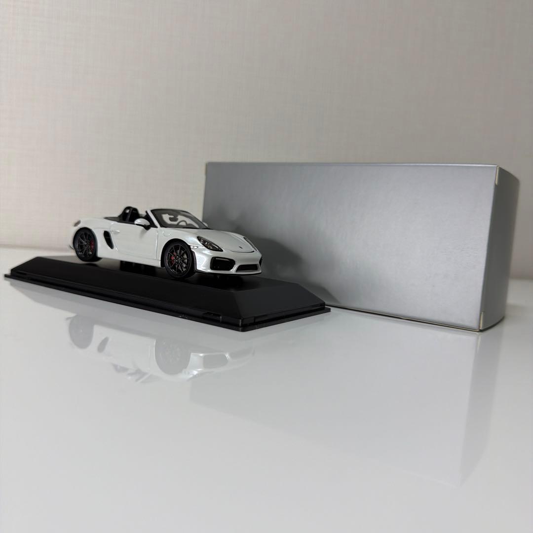 ミニカー 1/43 Porsche Boxter Spyder / Spark