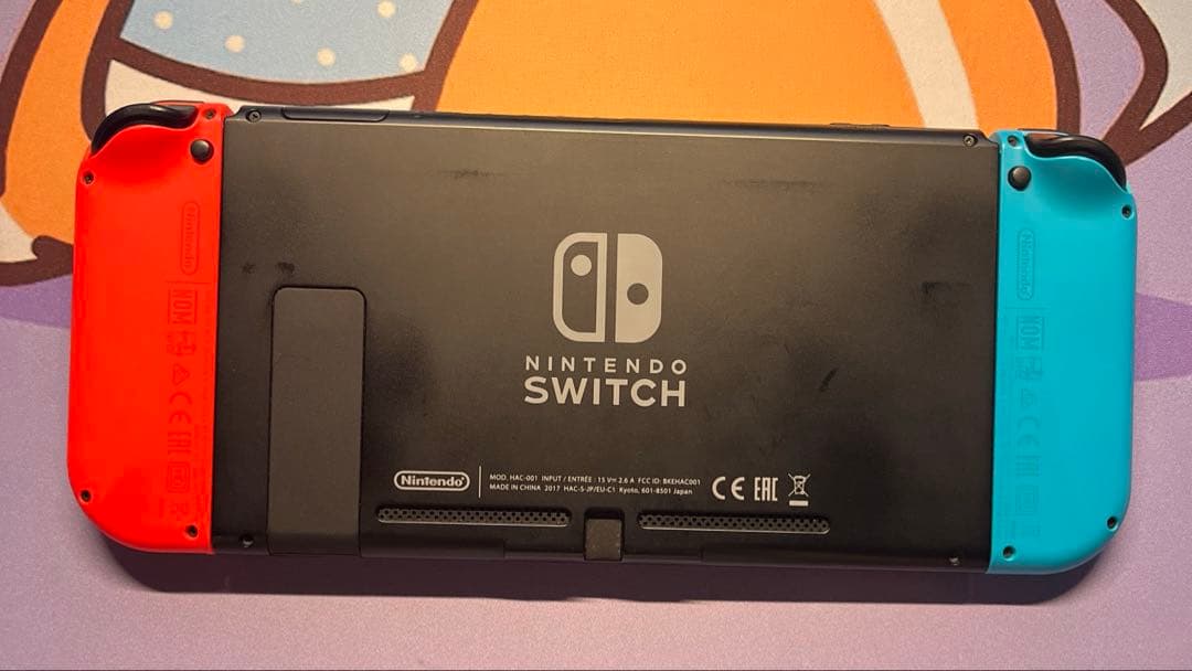初代Nintendo Switch 本体　MicroSDカード付き