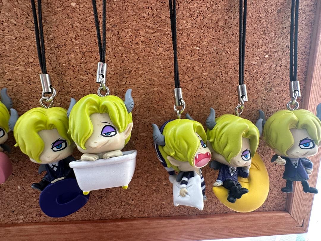 Acid Black Cherry オビツキューピー63体