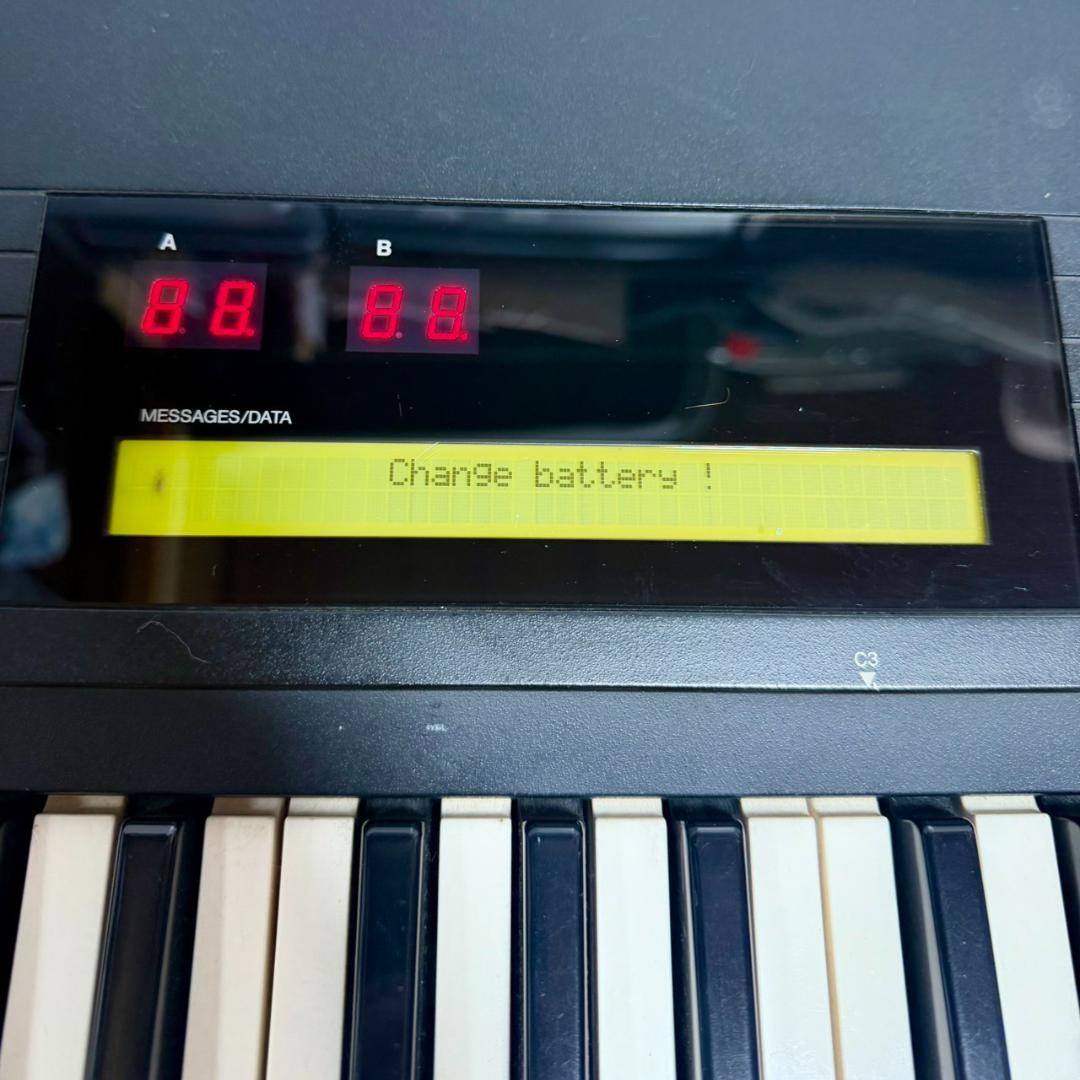 ☆良品 ヤマハ DX7II FD シンセイサイザー 2系列 FM音源