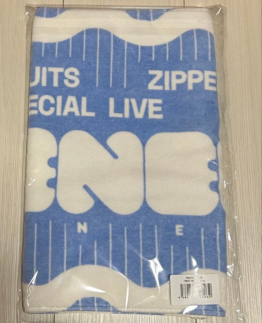 FRUITS ZIPPER ペンライト ユニフォーム タオル