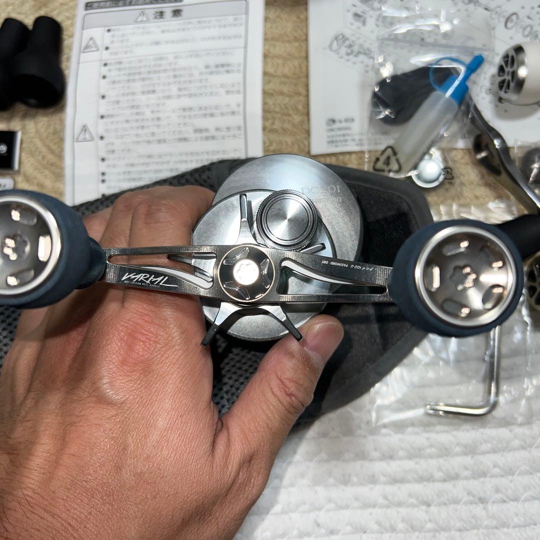 シマノ カルカッタコンクエストDC201 美品 バリアル新品 アンタレス レフト