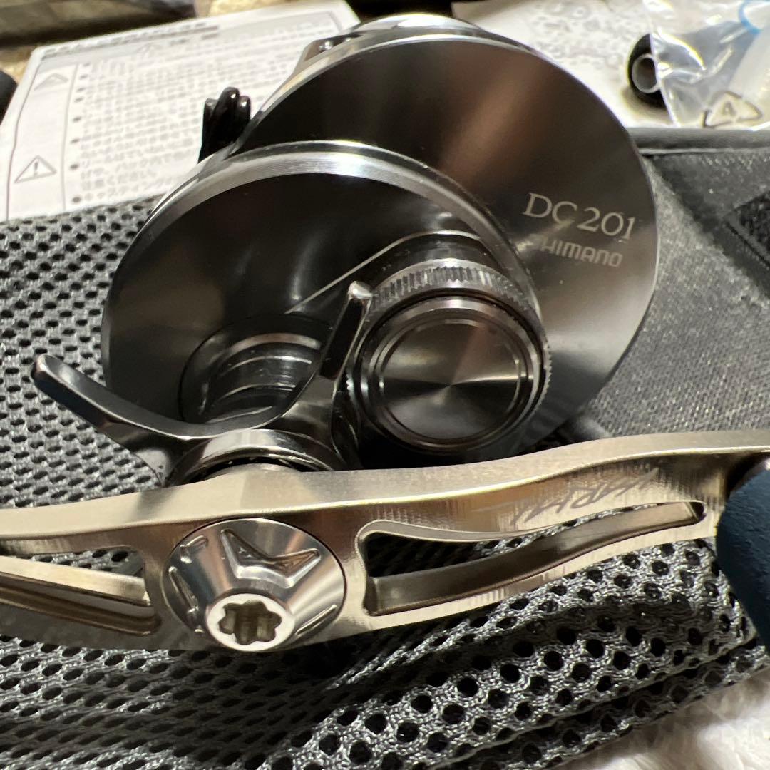 シマノ カルカッタコンクエストDC201 美品 バリアル新品 アンタレス レフト