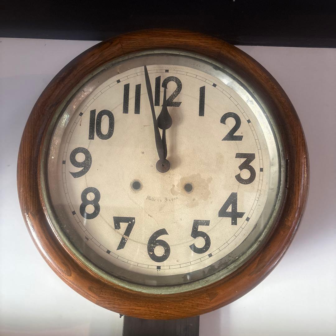 大正頃の吉田時計の木製丸時計　アンティーク時計　電池式