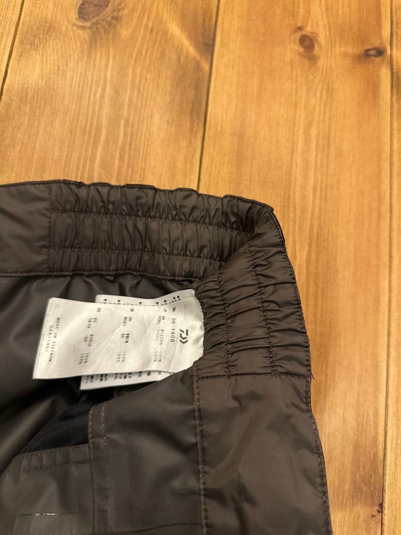 ダイワDR-1908 GORE-TEXレイン上下セットLサイズ