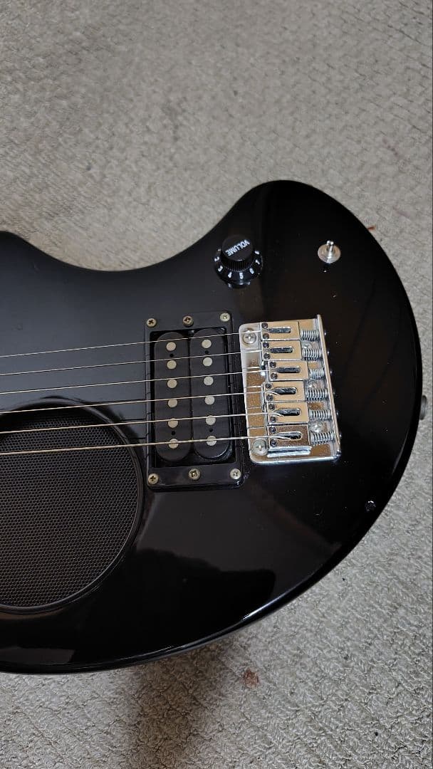 ZO3フェルナンデスエレキギター ブラック 6弦