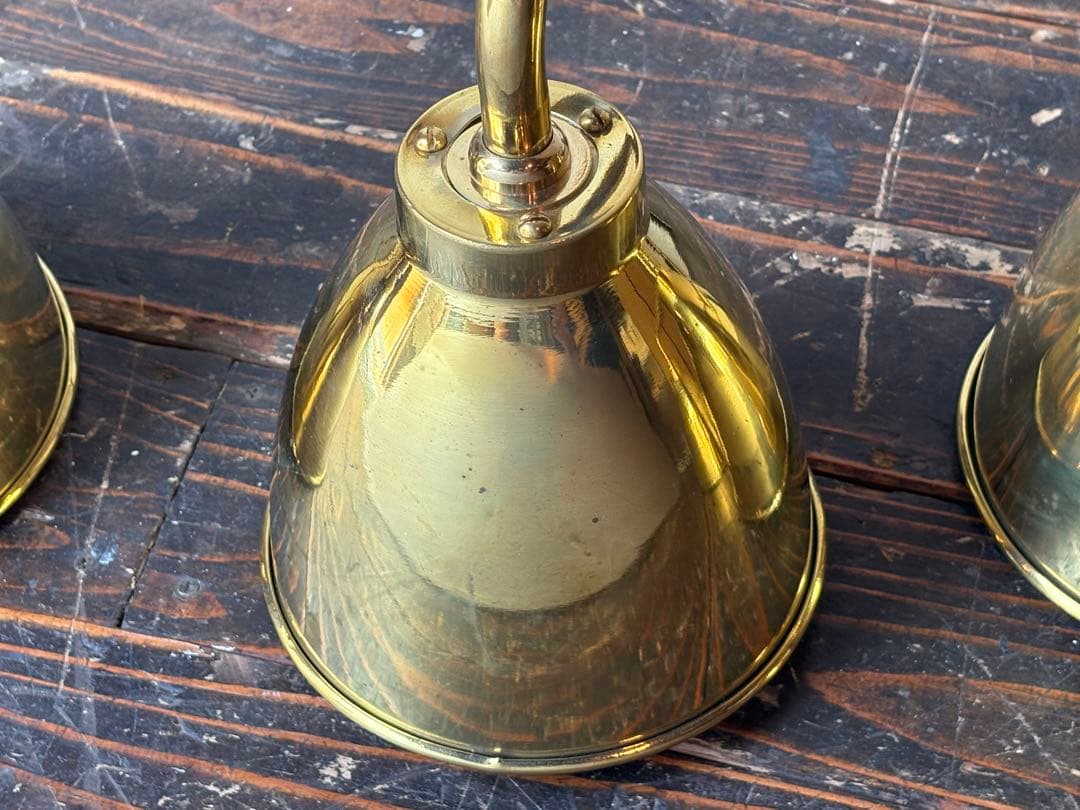 真鍮製アーム式ランプ 4灯