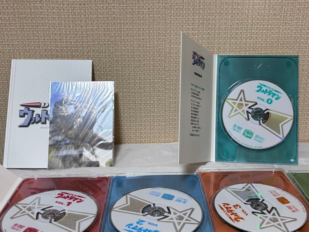 DVDウルトラマン コレクターズBOX〈初回生産限定・11枚組〉