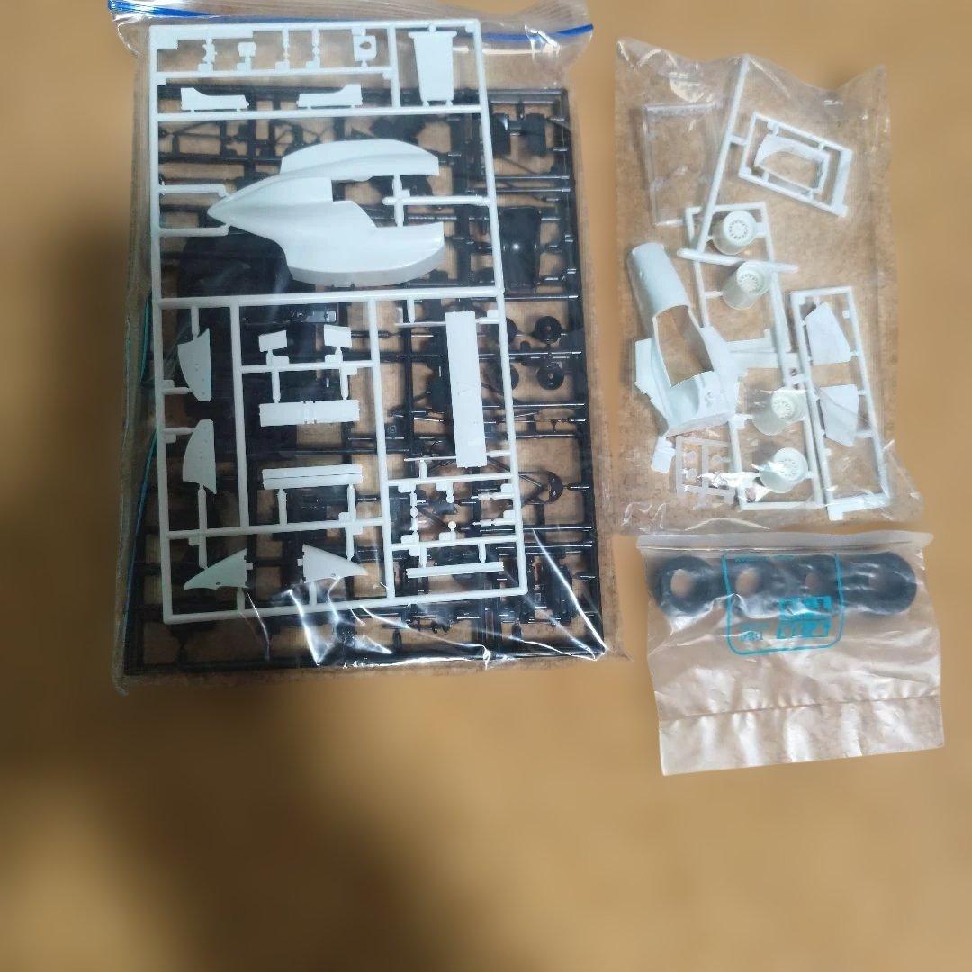 ハセガワ模型1/24F30004台セット