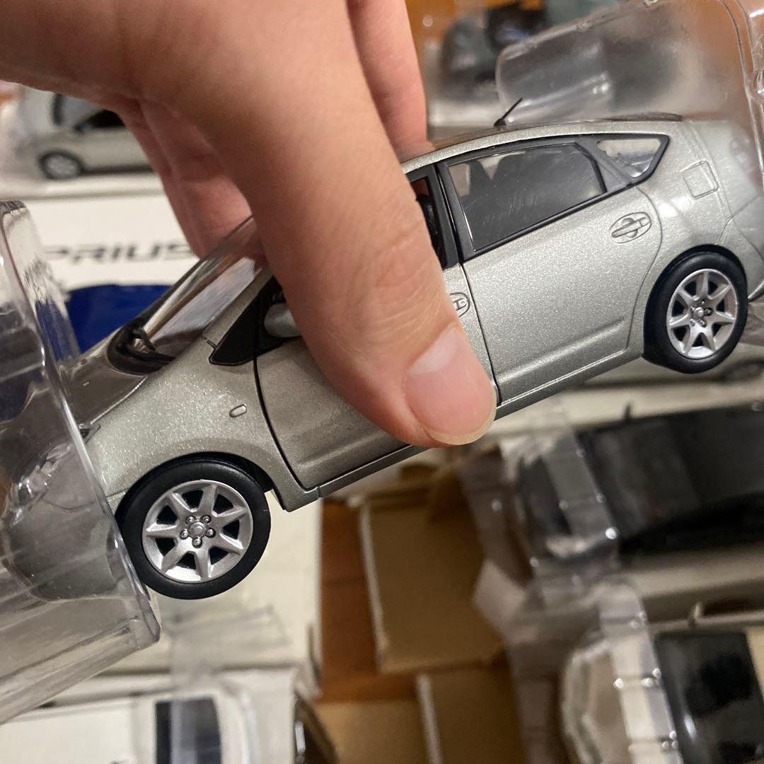 プリウス　カラーサンプル　セット