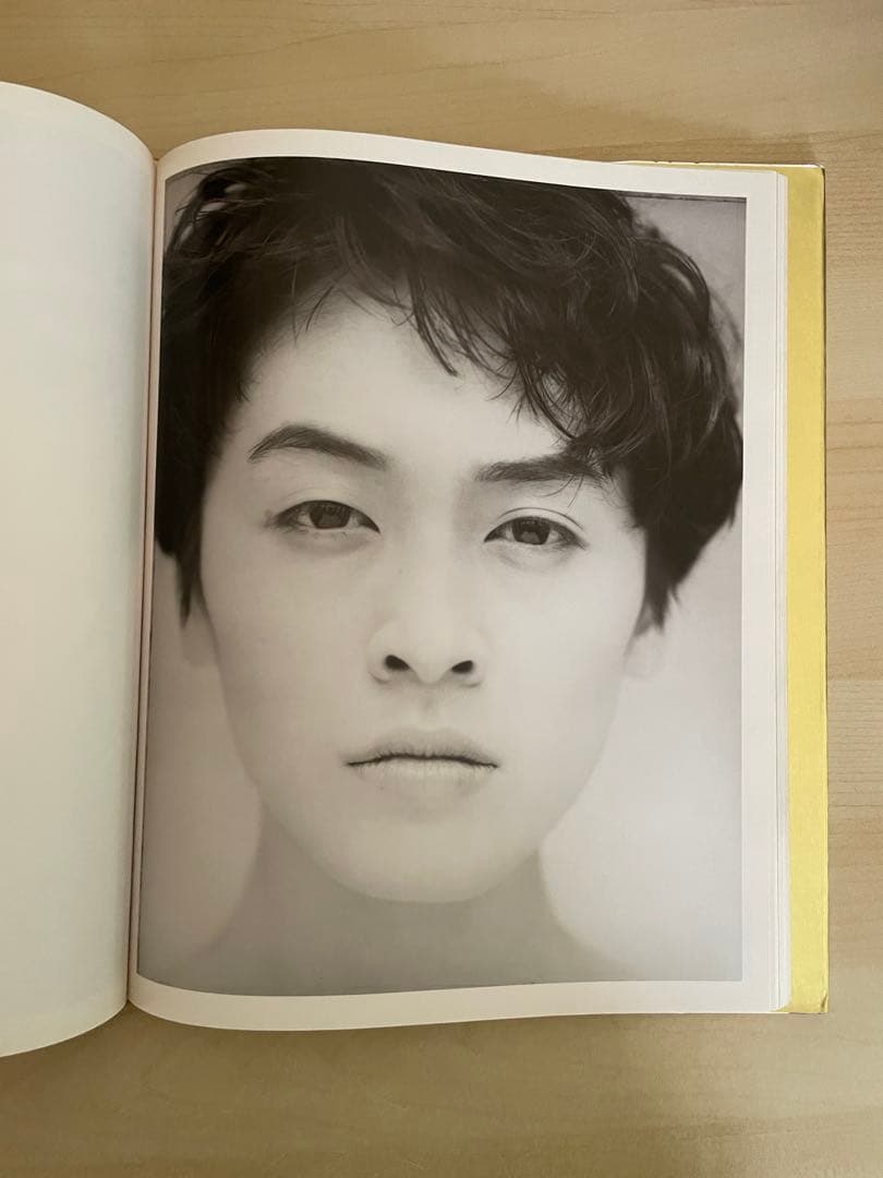 nude of J. 五味彬 トニ・メネグッツォ　サイン付き