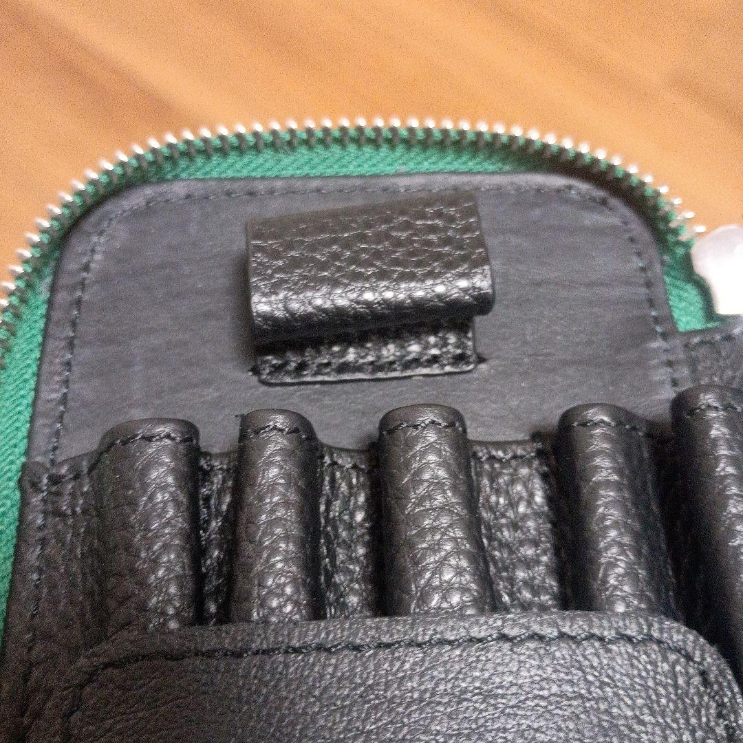 LUDDITE　ラウンドジップペンケース　エッセンシャル MAYA　ティール