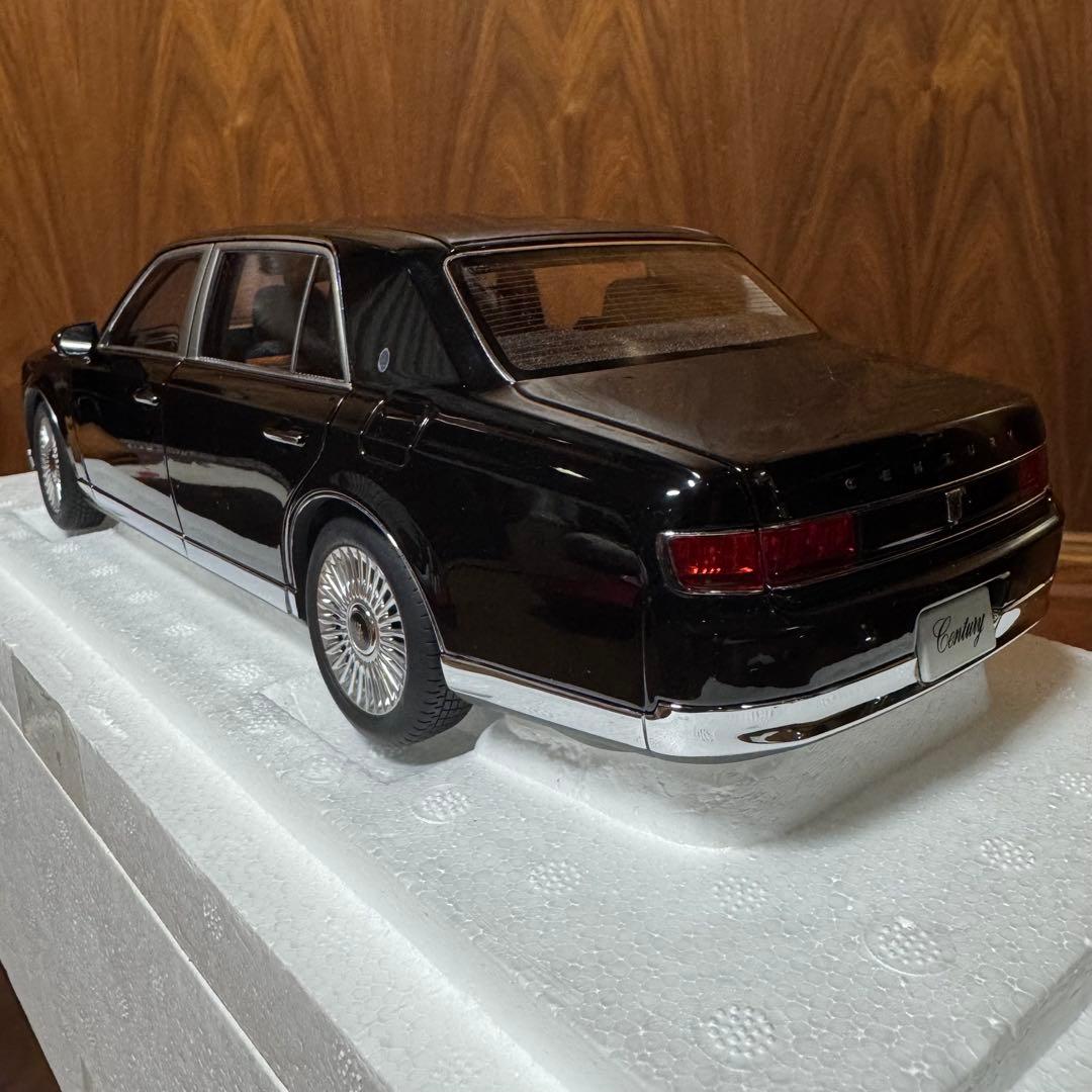 未展示品 オートアート 1/18 トヨタ センチュリー ブラック